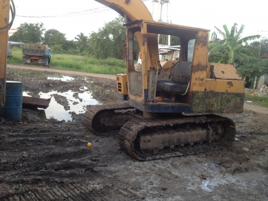 ขาย10HT รถพร้อมใช้งาน เครื่องดี ช่วงล่างดี ใบเเทร็กเต็ม เอวดีไม่มีหลวม ปั้มดี ราคาต่อรองได้ ขาย10HT รถพร้อมใช้งาน เครื่องดี ช่วงล่างดี ใบเเทร็กเต็ม เอวดีไม่มีหลวม ปั้มดี ราคาต่อรองได้