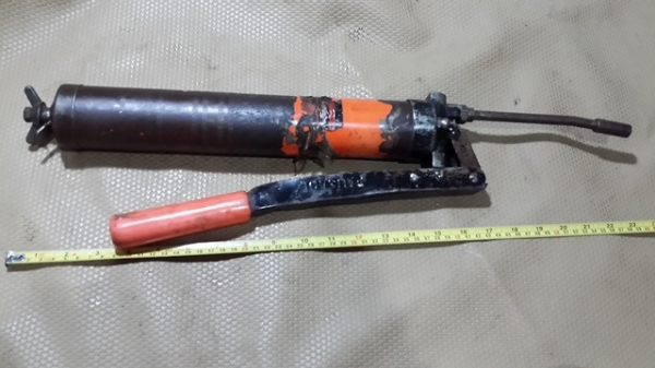 มืออัดจารบี รุ่นพิเศษ 2 สูบ อัดเร็ว อัดแรง