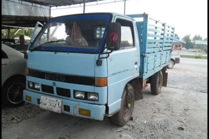 ขายด่วน!!! อีซูซุ 4 ล้อกลาง