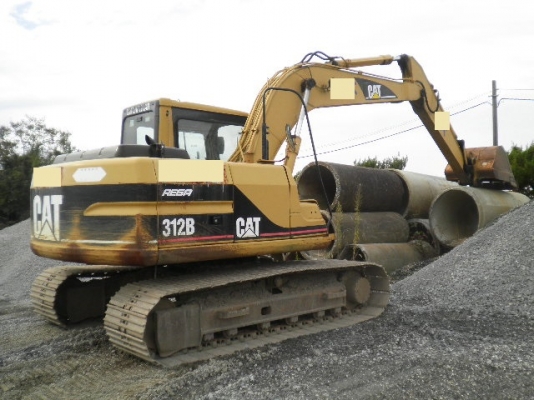รถขุด Caterpillar 312B #9HR03836 รถญี่ปุ่นค่ะ สนใจโทร. 080-6565422 (หนิง)