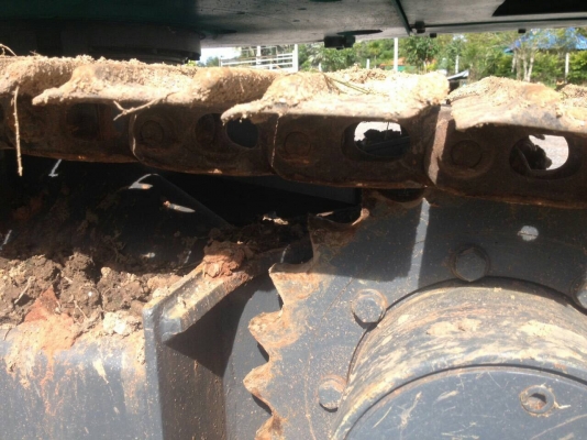 PC30-7เก๋งตู้..แอร์เย็นS/N 19348 รถสวย เต็ม พร้อมใช้ มีลายเจาะ..กระแทก ไฟฟ้าครบ ทำงาน 9พันกว่า ชม.