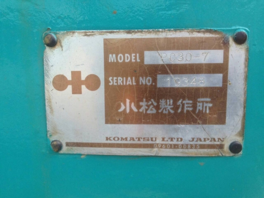 PC30-7เก๋งตู้..แอร์เย็นS/N 19348 รถสวย เต็ม พร้อมใช้ มีลายเจาะ..กระแทก ไฟฟ้าครบ ทำงาน 9พันกว่า ชม.