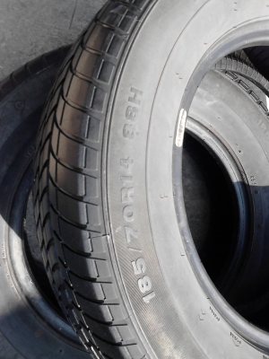 185/70R14 DUNLOP SP SPORT 490 มี 2 เส้น ปี 2012 ไม่มีปะ TEL.081-427-3941 185/70R14 DUNLOP SP SPORT 490 มี 2 เส้น ปี 2012 ไม่มีปะ TEL.081-427-3941