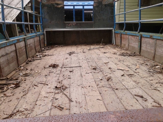 6ล้อ110แรง ISUZU NPR57L-461720 รถใช้งานอยู่ พร้อมใช้ สภาพใช้ได้ เครื่องดี คัสซีก็ยังสวย..เล่มพร้อม.