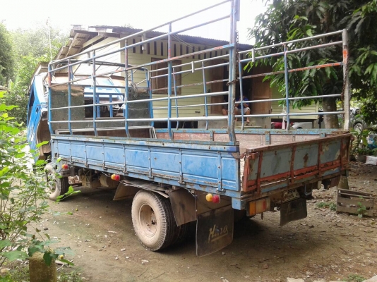 6ล้อ110แรง ISUZU NPR57L-461720 รถใช้งานอยู่ พร้อมใช้ สภาพใช้ได้ เครื่องดี คัสซีก็ยังสวย..เล่มพร้อม.