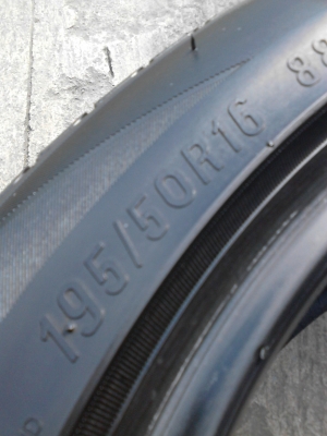 195/50R16  MAXXIS  MALTZ MS300  มี 1 เส้น TEL.081-427-3941