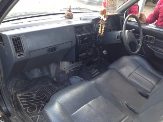 ขายด่วนครับ นิสสันฝาแดง แรงได้ใจ ราคาถุูกเร้าใจ ขายด่วนครับ นิสสันฝาแดง แรงได้ใจ ราคาถุูกเร้าใจ