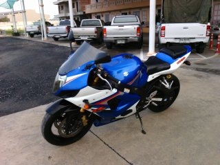 ขาย SUZUKI k4 1000 CC ราคาถูกครับ ขาย SUZUKI k4 1000 CC ราคาถูกครับ