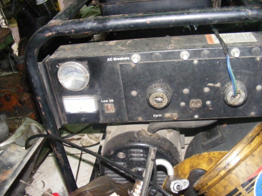 เครื่องปั่นไฟ