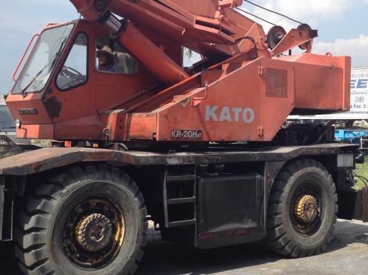 ขายรถเครน 20 ตัน KATO  KR20H3