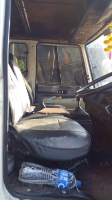 ขายรถบรรทุกหกล้อติดเครน ISUZU FRR12NA เครื่อง 6BG1-175 แรง ปี 36 ติดเครน 3 ตัน 3 ปอกท้องวี กระบะช่วงยาว 7.20 เมตร