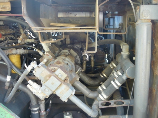 รถปูยาง Sumitomo HA60W-5 รุ่นใหม่ล่าสุด น่าใช้ สภาพดี ปูงานกล่องตัว ระบบเตาใหญ่