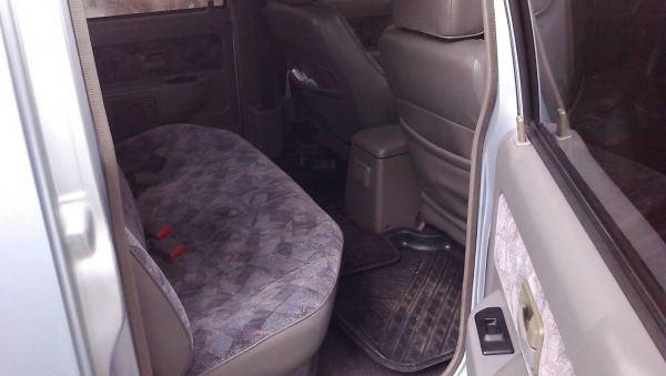 Isuzu Dragoney Cab 4 ปี 2001 Isuzu Dragoney Cab 4 ปี 2001