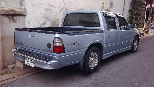 Isuzu Dragoney Cab 4 ปี 2001 Isuzu Dragoney Cab 4 ปี 2001