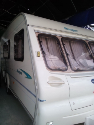 รถบ้านเคลื่อนที่