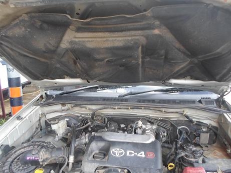 ขายเครื่อง toyota vigo 2.5  05มีเลขใบคุม