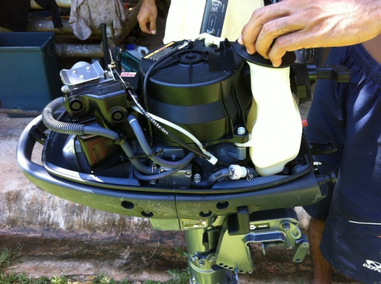 ขายเครื่องเรือ yamaha 4stroke 4Hp