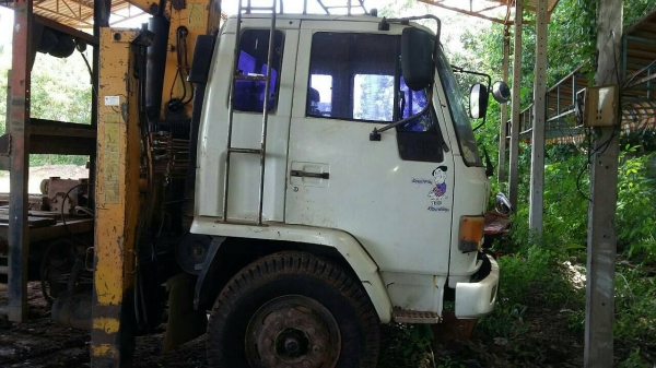 10ล้อติดเครน 4 ตัน รถท้ายลาด...พร้อมใช้..ร็อคกี้ ISUZU FVM เพลาเดียว 175 แรง ติดเครน TADANO 4ตัน