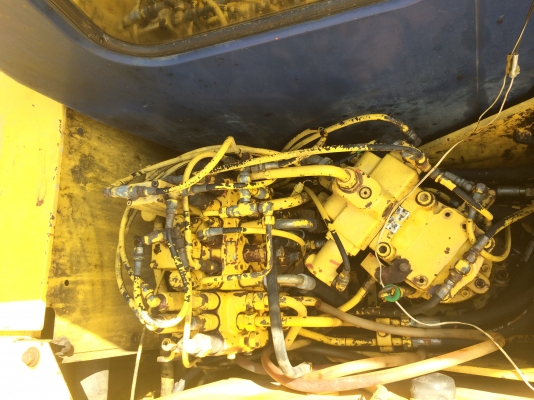 ขายรถแบคโฮ kobelco sk60-1mark3