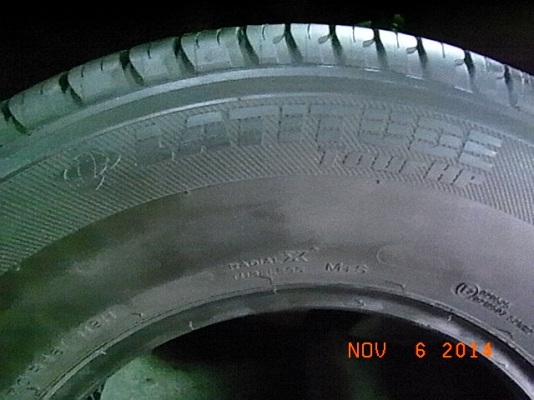 ขายยาง Michelin 265/70 R16 ปี 2013 สภาพสวย