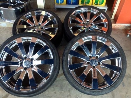 เเม็กมือสอง ขอบ20 Virnadi 5รู114 สีโครเมี่ยม กว้าง8.5 พร้อมยาง 245/35/20