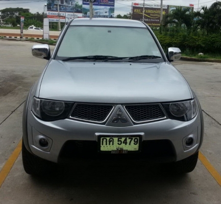 TRITON สี่ประตู 4WD