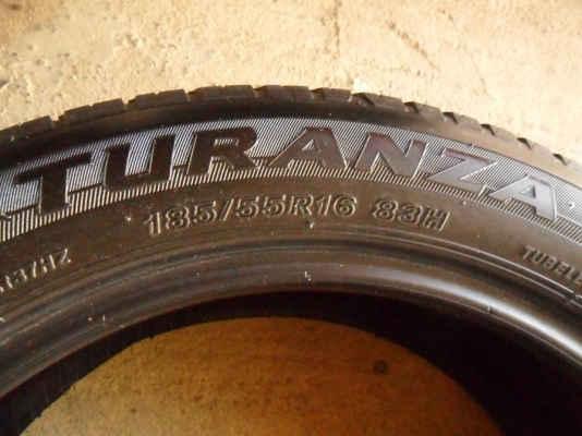 ยาง บริดสโตน 185/55ขอบ16นิ้ว ปี13 เส้นละ400บาท(เหลือ2เส้น=800)ดอกหนาๆ ยาง บริดสโตน 185/55ขอบ16นิ้ว ปี13 เส้นละ400บาท(เหลือ2เส้น=800)ดอกหนาๆ