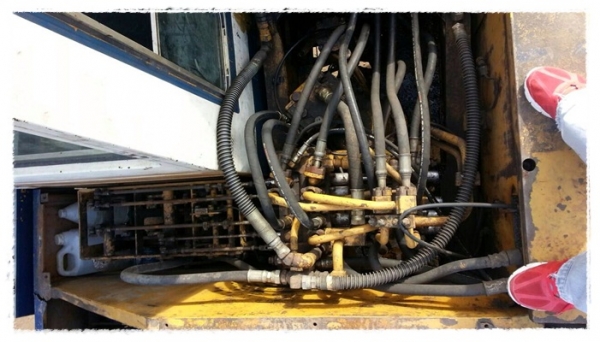 ขายรถขุด komatsu pc120-3