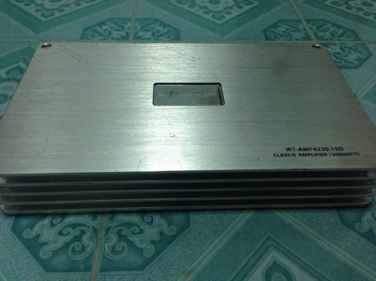 แอมป์คลาสดี WORLDTECH 1500w มือสองสภาพสวยเดิมไม่เคยแกะประกันยังอยู่ ขับซับ10-12โครงหล่อได้ ขาย 2650 บาท