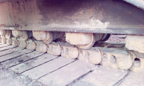 ขายแบคโคEX200-1ราคา520,000บาทสนใจโทร085-6394074รถอยู่ชัยภูมิ