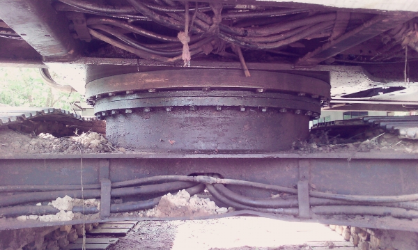 ขายแบคโคEX200-1ราคา520,000บาทสนใจโทร085-6394074รถอยู่ชัยภูมิ