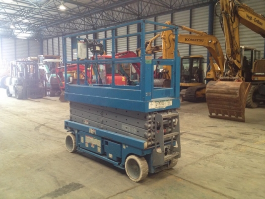 ขายรถลิฟย์ GENIE GS2632 สภาพพร้อมใช้งาน ติดต่อ อำพล 090-9694506/080-3031241 ขายรถลิฟย์ GENIE GS2632 สภาพพร้อมใช้งาน ติดต่อ อำพล 090-9694506/080-3031241