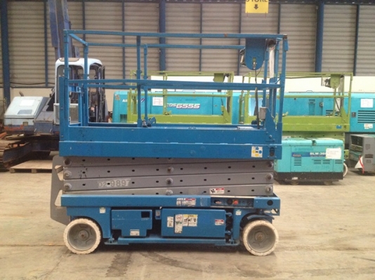 ขายรถลิฟย์ GENIE GS2632 สภาพพร้อมใช้งาน ติดต่อ อำพล 090-9694506/080-3031241 ขายรถลิฟย์ GENIE GS2632 สภาพพร้อมใช้งาน ติดต่อ อำพล 090-9694506/080-3031241