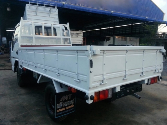 รถอีซูซุ 4 ล้อ  100 แรงม้า. ปี 50  สนใจติดต่อ 081 - 6079515