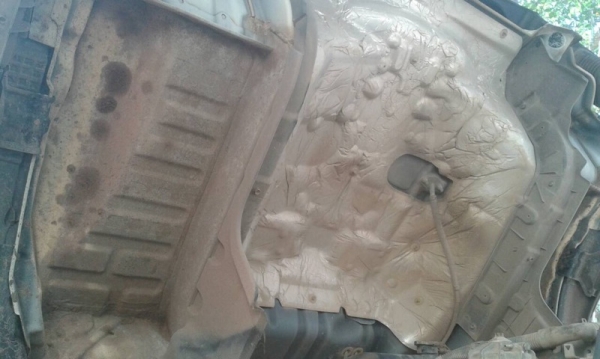 รถฮีโน่ 6 ล้อดั้ม  175  แรงม้า. ปี 54  สนใจติดต่อ 081 - 6079515