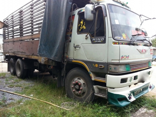 รถฮีโน่ 10 ล้อ รั้ว ( ไม่ดั้ม ) FN3H 195 แรงม้า. สนใจติดต่อ 081 - 6079515 รถฮีโน่ 10 ล้อ รั้ว ( ไม่ดั้ม ) FN3H 195 แรงม้า. สนใจติดต่อ 081 - 6079515