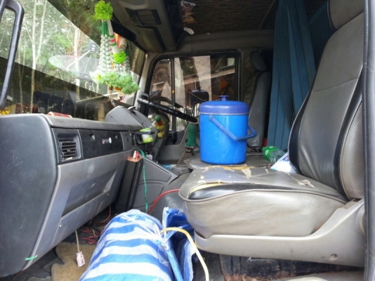 รถฮีโน่ 10 ล้อ รั้ว ( ไม่ดั้ม ) FN3H 195 แรงม้า. สนใจติดต่อ 081 - 6079515 รถฮีโน่ 10 ล้อ รั้ว ( ไม่ดั้ม ) FN3H 195 แรงม้า. สนใจติดต่อ 081 - 6079515