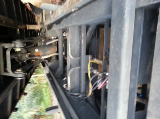 ขายหางพ่วงดั้ม สามมิต 3 เพลา. ปี 55  สนใจติดต่อ 081 - 6079515