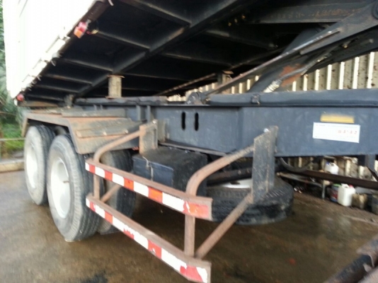 ขายหางพ่วงดั้ม สามมิต 3 เพลา. ปี 55  สนใจติดต่อ 081 - 6079515