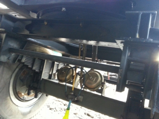 ขายหางพ่วงดั้ม สามมิต 3 เพลา. ปี 55  สนใจติดต่อ 081 - 6079515