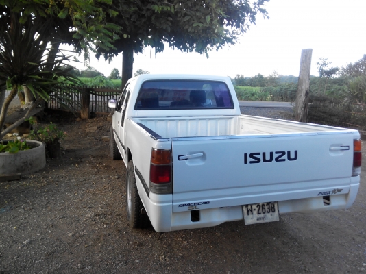 ขายรถกระบะ มังกรทอง สวยๆ พร้อมใช้งาน ขายรถกระบะ มังกรทอง สวยๆ พร้อมใช้งาน