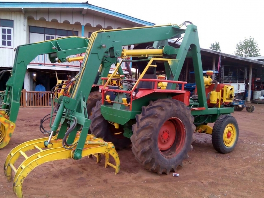 ฟรอด์6600เกียร ทรอก์คีบหลังราคา 47 ต่อรองติดต่อ 0872558985ชาญ