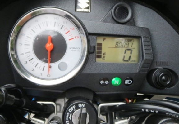 8 เดือน Suzuki Raider R150  สีฟ้า แรง สวย เดิมแท้ดี ไม่มีบิวด์  เพียง 45,900 บาท