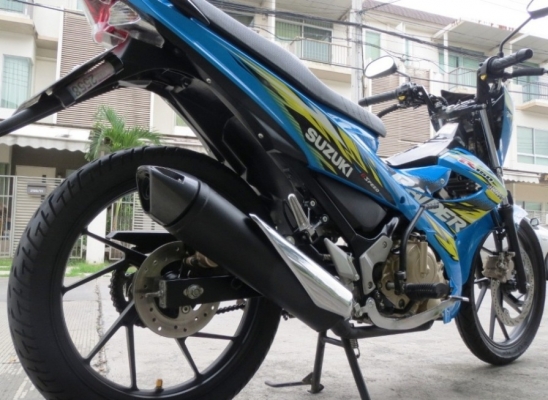 8 เดือน Suzuki Raider R150  สีฟ้า แรง สวย เดิมแท้ดี ไม่มีบิวด์  เพียง 45,900 บาท