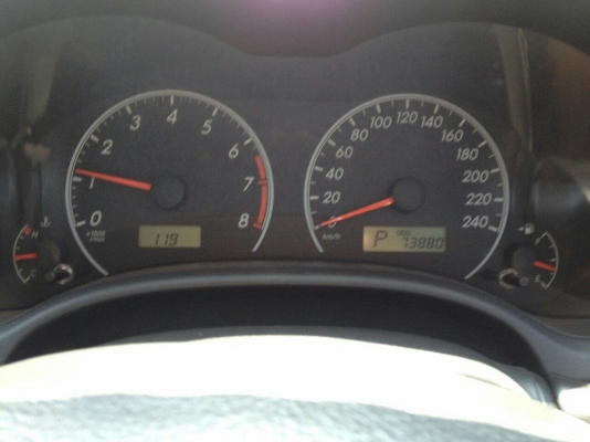 ALTIS 08 ออโต้ รถมือเดียว วิ่ง 7 หมื่นกว่า พร้อมใช้