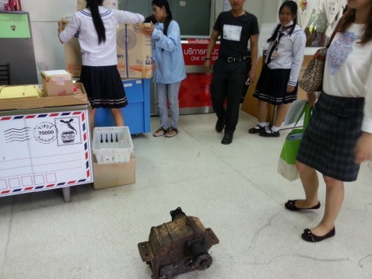 สำหรับ ทุกท่านที่ สนใจ เกียร์ สโล จี๊บ ใส่กับหกล้อ 85 ถึง 140 HP ลูกนี้จัดส่งให้กับ คุณ ว้าน พิจิตร เหลืออีกลูกเดียวครับ ลูกสุดท้าย