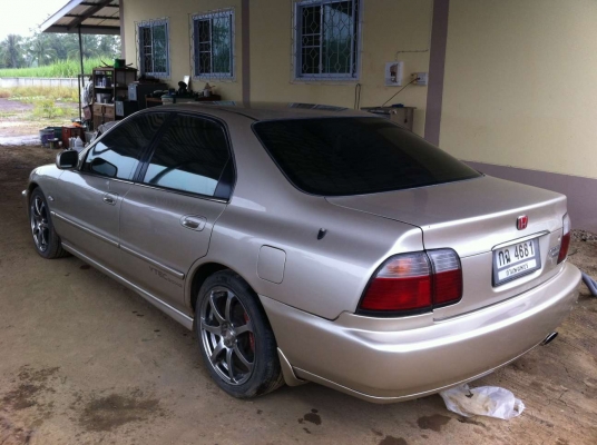 ลดราคาขายด่วน HONDA ACCORD VTI ปี 1997 ตัวTOP เกียร์ออโต้ เพิ่งติดแก๊ส