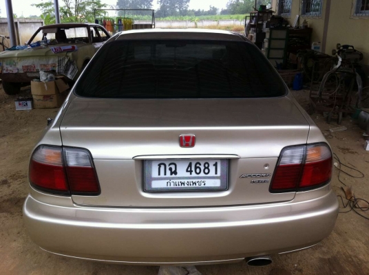 ลดราคาขายด่วน HONDA ACCORD VTI ปี 1997 ตัวTOP เกียร์ออโต้ เพิ่งติดแก๊ส