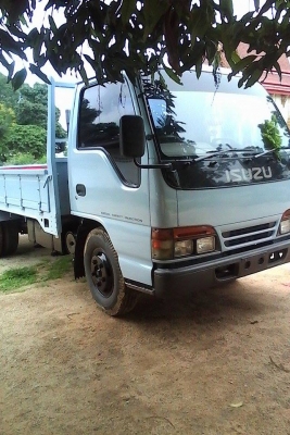 ต้องการขายด่วน  NKR 110 ปี 40 หัวการ์ตูน. 490,000.-โทร 0873710359