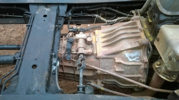 ขายหัวคัสซีช่วงต่อดั้ม 6 ล้อ CANTER ปี 46 เครื่อง 4D34 Turbo 140 แรงม้า คัสซีสวยตลอดเส้น มีเกียร์ฝาก พวงมาลัยพาวเวอร์ แอร์เย็น เก๋งสวยไม่ผุ ทะเบียนพร้อมโอนครับ